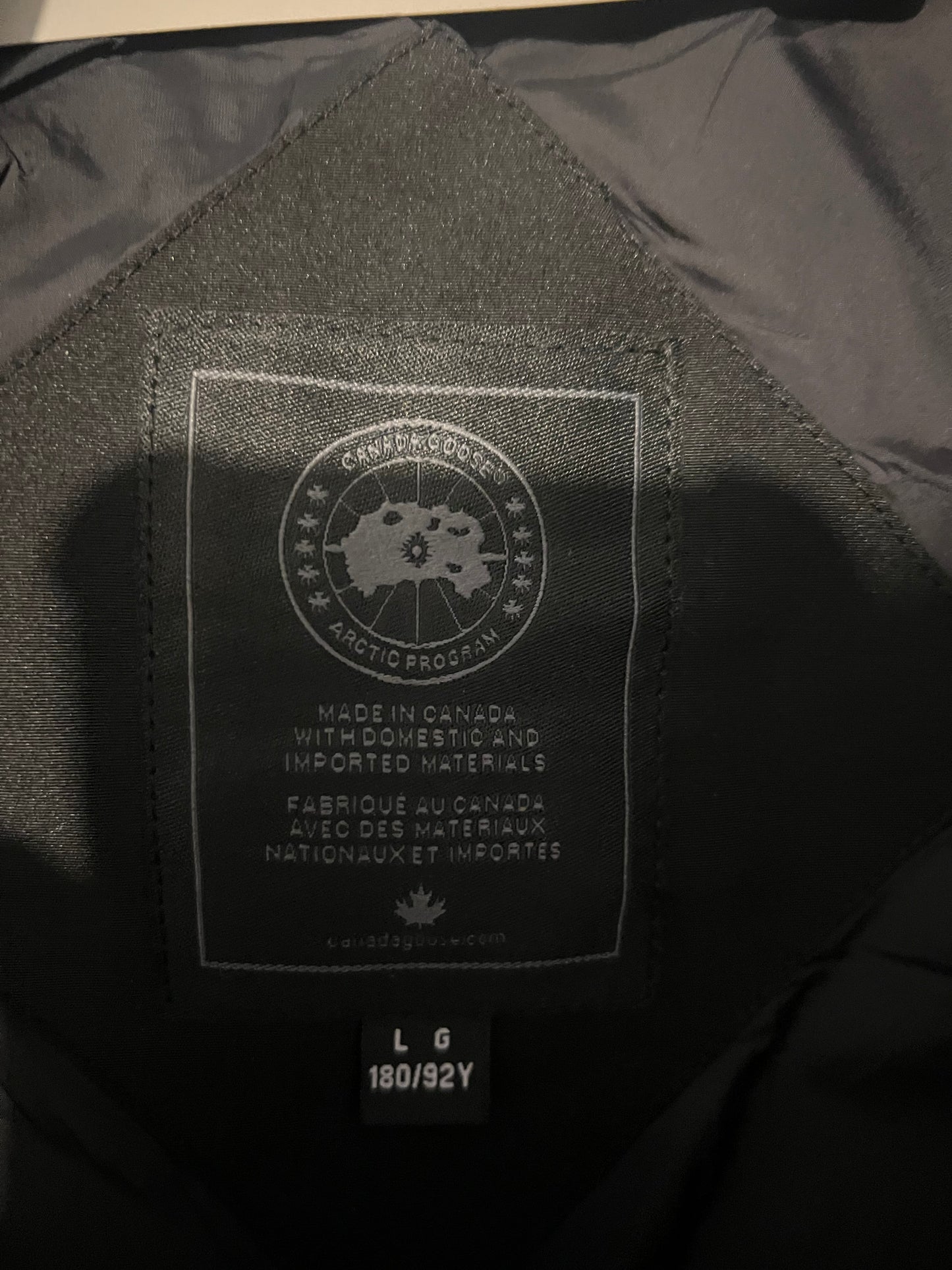 C goose Puffer black badge with fur