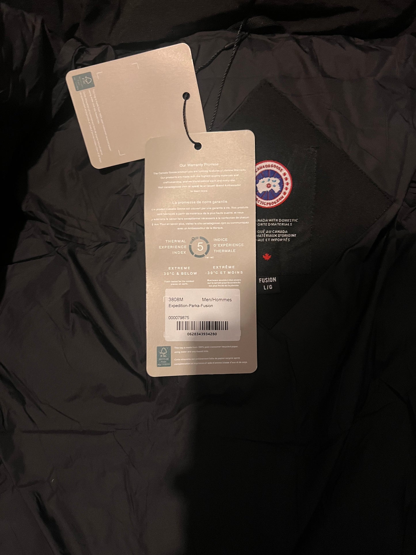 C Goose puffer red badge with fur