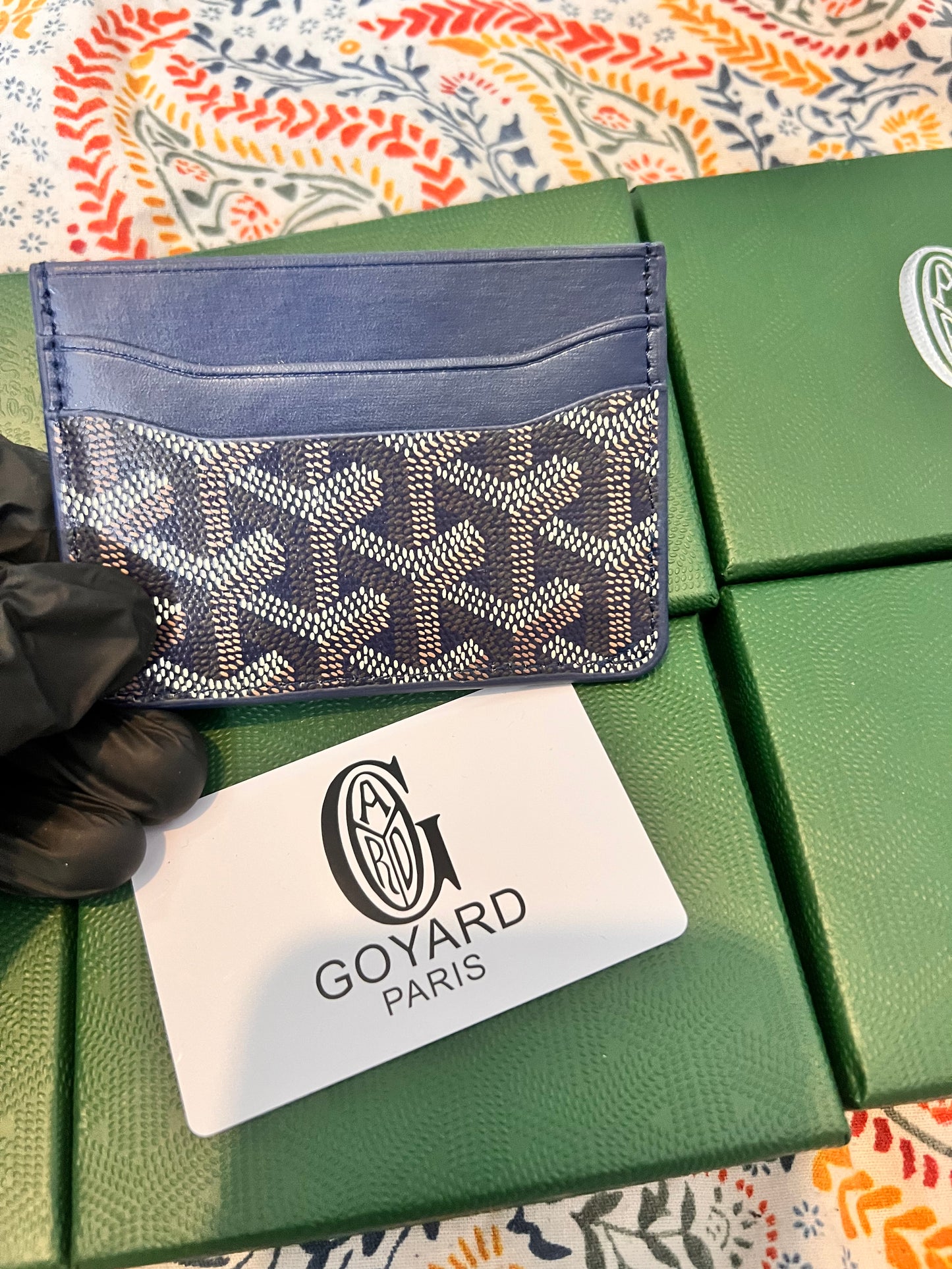 Blue G Yard Cardholder