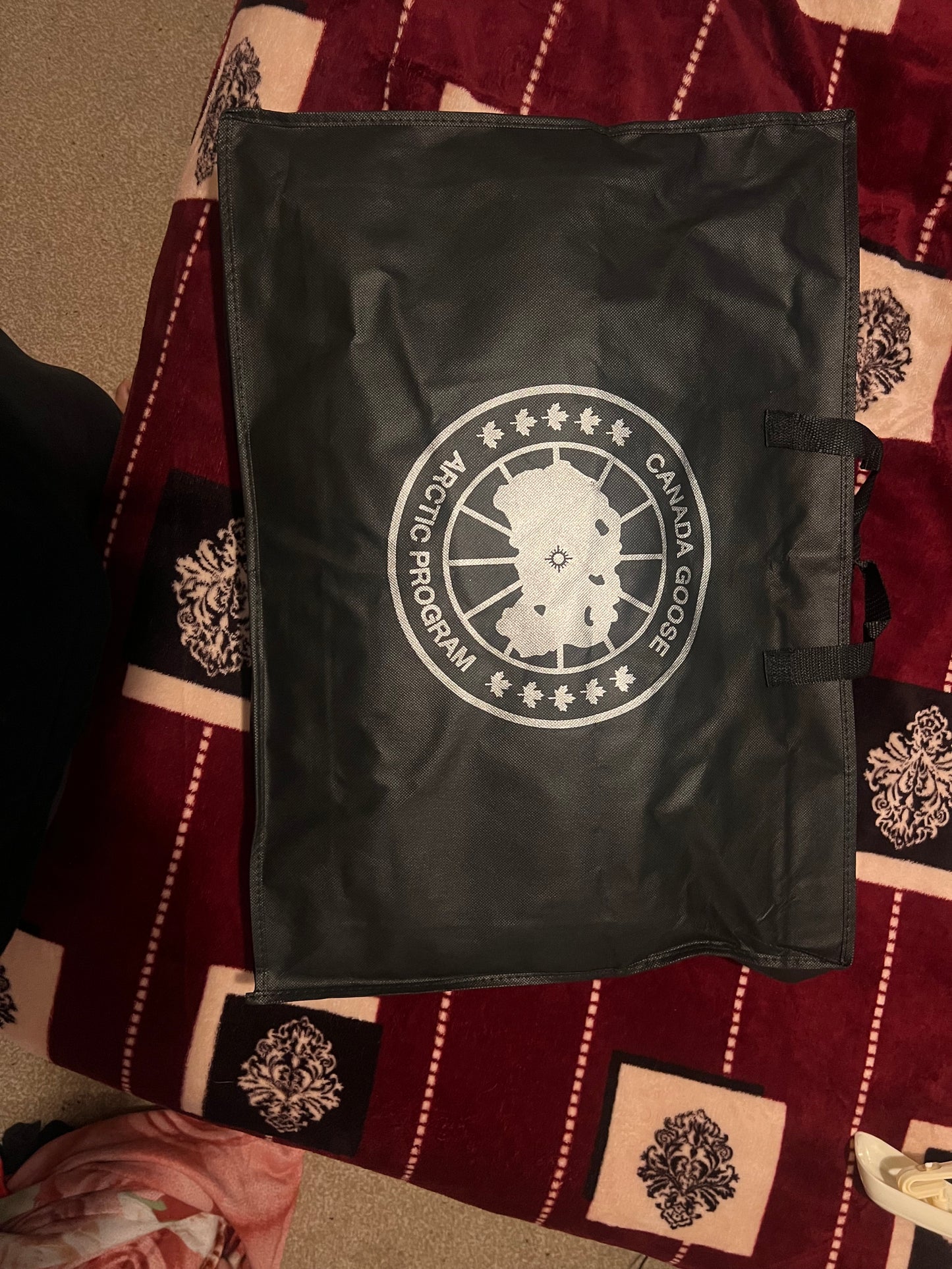 C Goose blue crofton